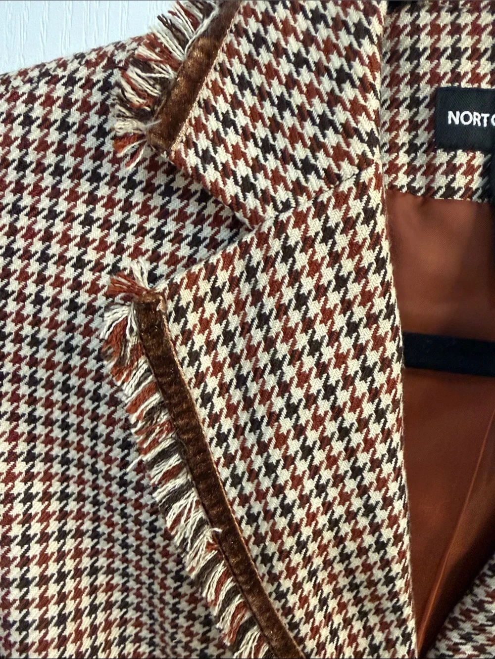 Norton McNaughton Brown & Cream Houndstooth Fringed Blazer - Picture 4 of 9